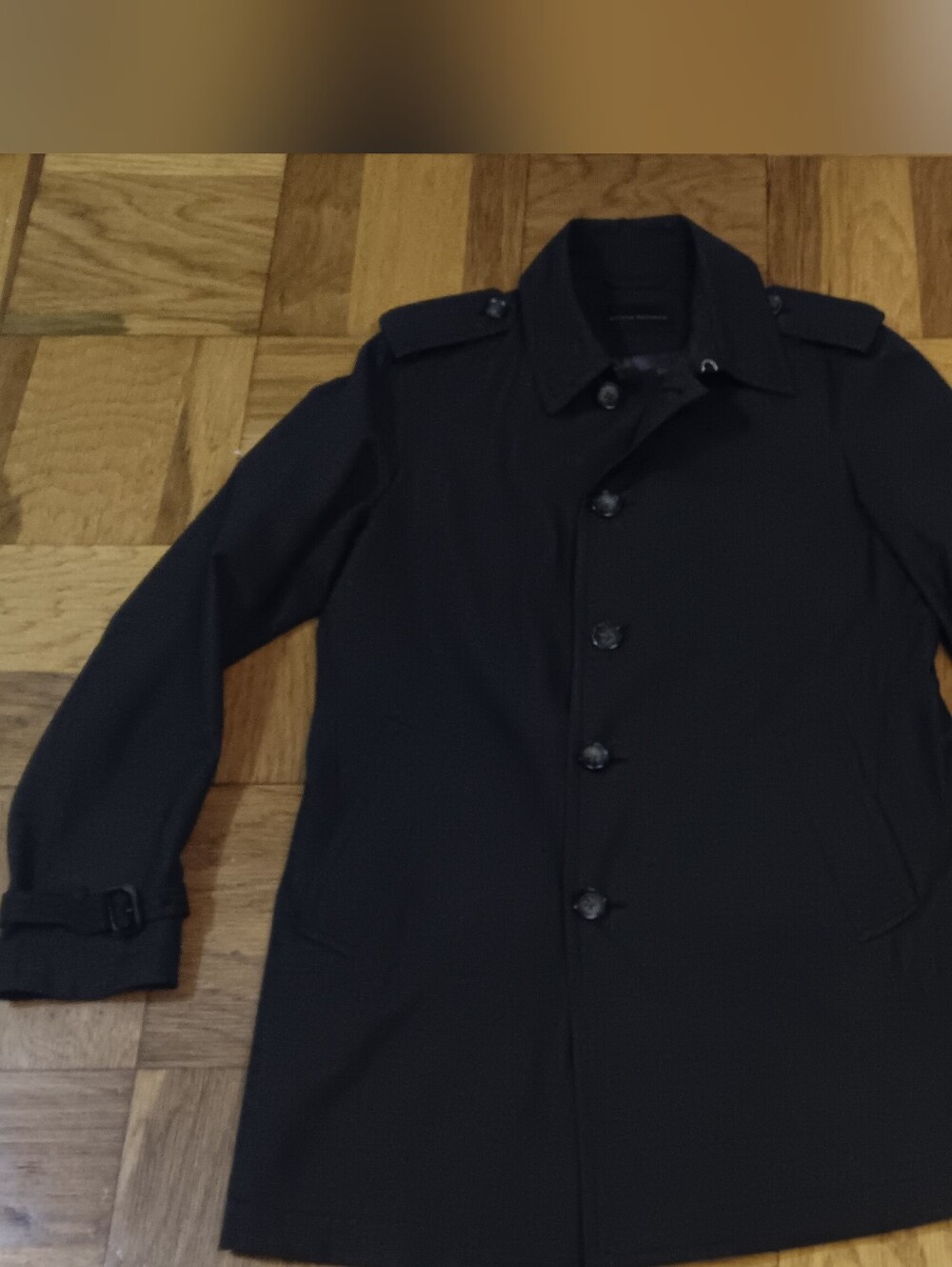Banana Republic Men's Black Trench Coat with Epaulets